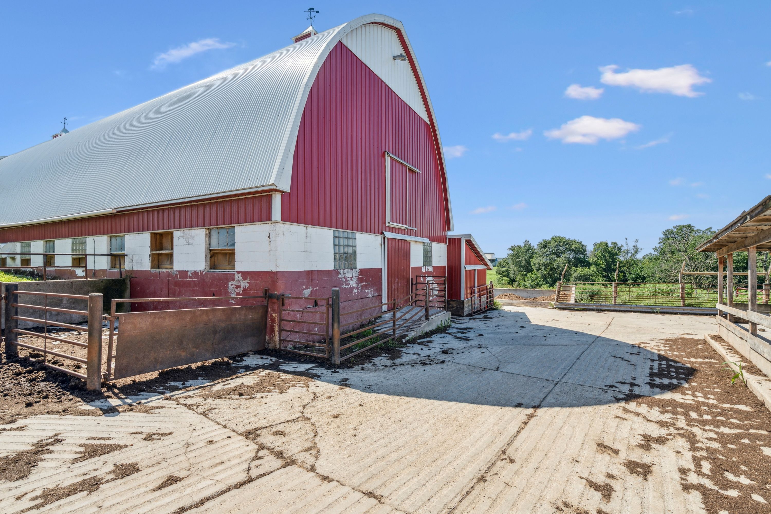 Listing Photo: 8707 & 8713 Riverside Road Farm (56)